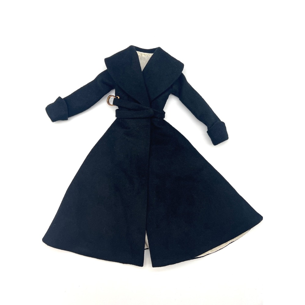 Robert Tonner 16" Tyler Wentworth Boutique "Cashmere Noir" (coat only)
